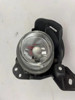 Luz antiniebla OEM | 2004 -- 2008 Mazda RX-8 (derecha/pasajero) Foto 1 de 2