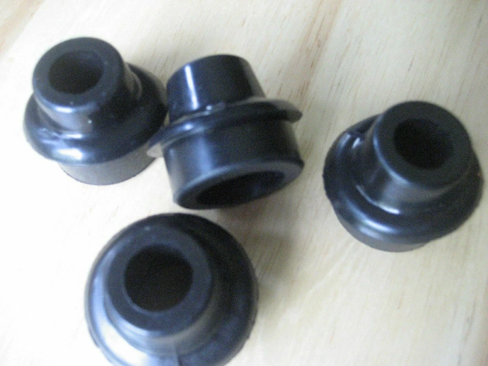 VINTAGE BMW (4) NEW PUSHROD TUBE GROMMET SET FITS R51/3-R69S NEW  - Image 1 of 1