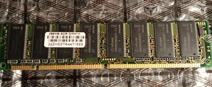 Infineon 256MB (32x64) SDRAM PC133 168-Pin DIMM - Picture 1 of 1