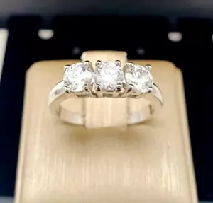 Anillo Trilogy de Oro Blanco 18CT 750 y Circonitas Hecho en Italia - Imagen 1 de 10