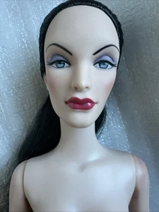 Tonner Tyler DISNEY NUDE SNOW WHITE MIRROR MIRROR ON THE WALL EVIL QUEEN DOLL LE - Picture 1 of 20