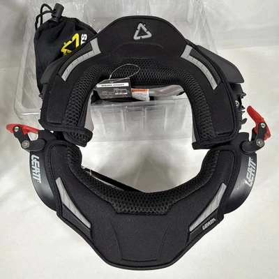 Soporte para cuello Leatt GPX Race Protection System S/M + piezas de tamaño motocross negro Foto 1 de 4