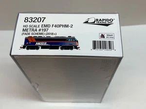 Ho Scale RAPIDO 83207 METRA F40PHM-2 Diesel Commuter Train DC/No Sound #197 - Picture 1 of 2