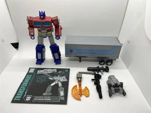 Transformers Earthrise Optimus Prime (pre-owned/complete W Add On Kit) - Picture 1 of 10