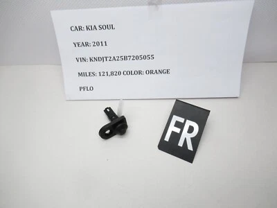Sensor interruptor cortesía jamba luz delantera derecha Kia Soul 10-13 9356025100 OEM Foto 1 de 4