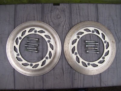 Honda CB1100F 1983 Pair of Front Brake Discs With Bolts  Used Good Condition — 第 1/2 张图片