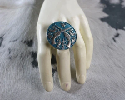 Anillo Western para mujer 1 1/2 pulgada pistolas redondo metal elástico turquesa ocho Foto 1 de 4
