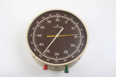 Orologio analogico da laboratorio Junghans - Immagine 1 di 3