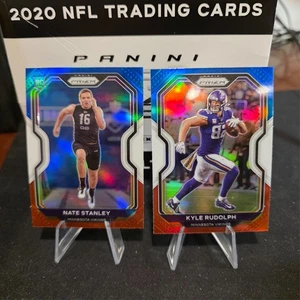 Kyle Rudolph & Nate Stanley 2020 Panini Prizm Rosso Bianco Blu #217 Vikings - Foto 1 di 2