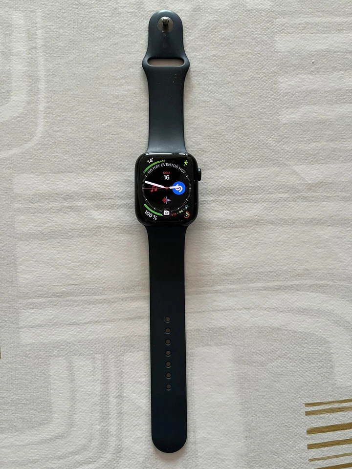 Apple Watch Series 9 45mm GPS + Cellular - Imagen 1 de 4