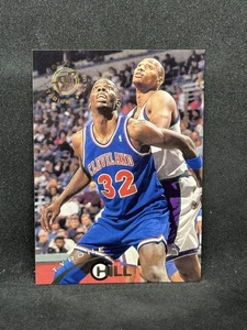 Stadium Club #15 Tyrone Hill Cleveland Cavaliers 1994-95 excelente - Imagen 1 de 2