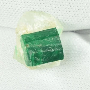 6.26  ct FINE QUALITY - BEST GREEN ZAMBIAN MINED NATURAL ROUGH EMERALD  See VDO - Picture 1 of 4