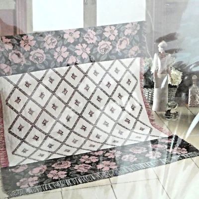 Fieldcrest Floral Rose Fringed Cotton Throw Blanket Cottagecore 50x60 USA VTG - Image 1 of 4