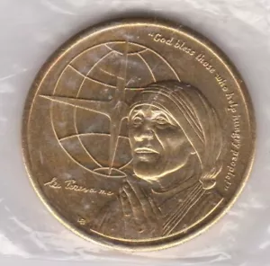 1997 TURKS & CAICOS ISLANDS 5 CROWNS KM-225 MOTHER THERESA BRASS Uncirculated - Picture 1 of 2