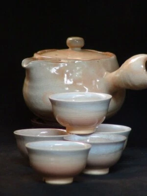 Vintage Japanese Hagi Ware Teapot & 5 Tea cups Pottery Sencha Chawan signed - Image 1 of 4