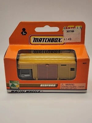 Matchbox 1999 BEDFORD HORSE BOX Farming Edition #29 - Image 1 of 4