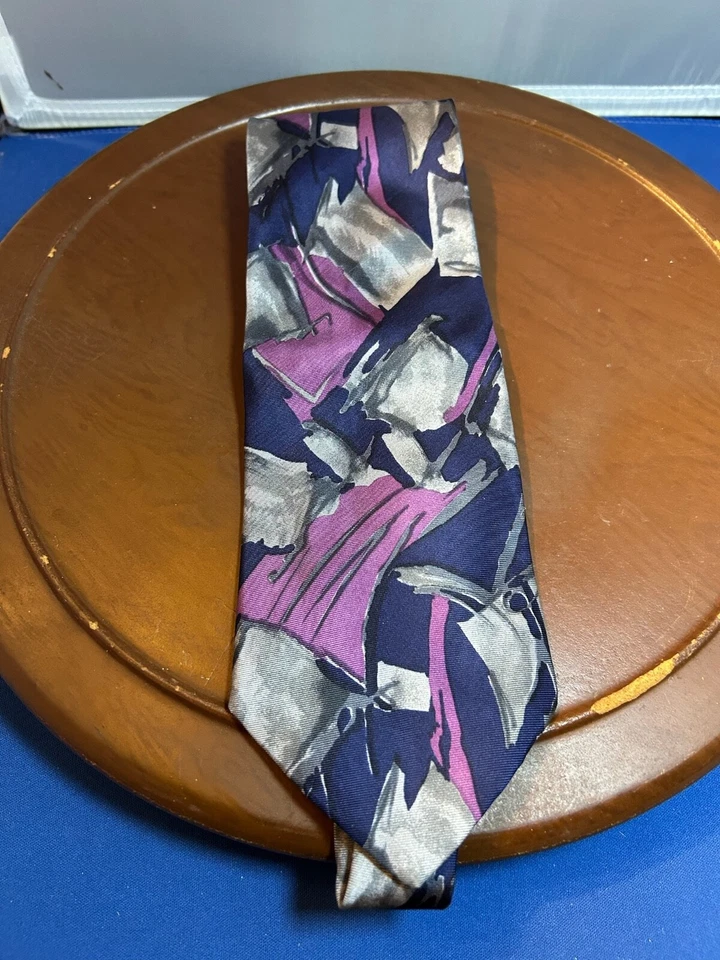 Gravata masculina Bachrach azul roxa 100% seda geométrica artística EUA - Imagem 1 de 4