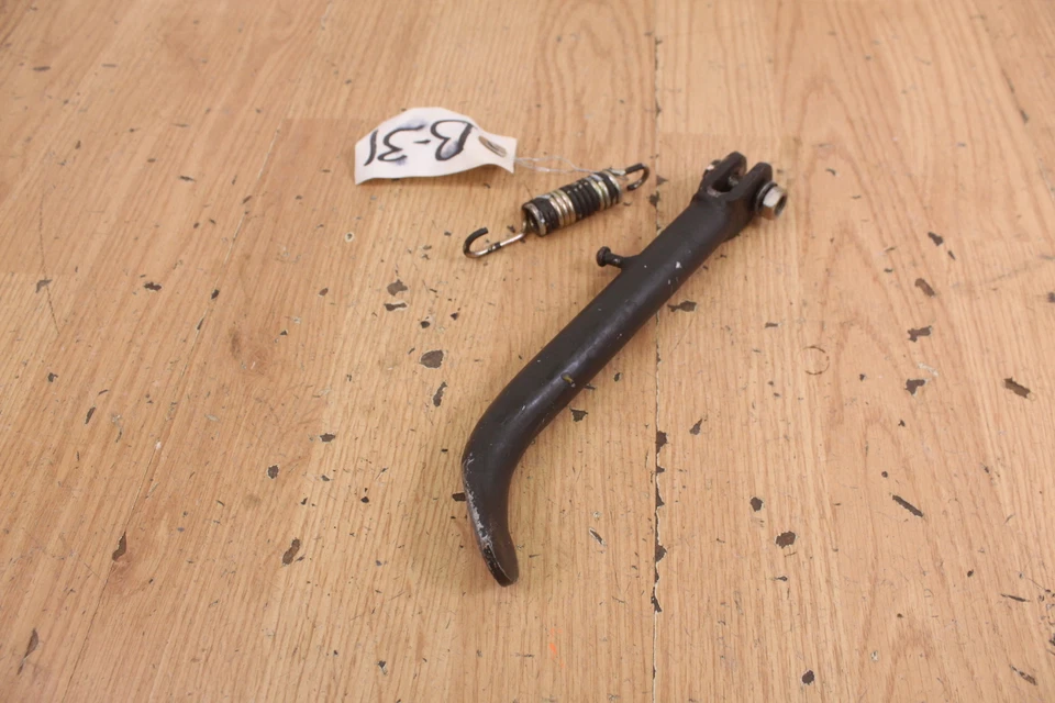 1981 SUZUKI GN400 Kick Stand / Side w/ Return Spring - Image 1 of 4