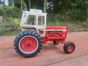 Ertl Red Tractor International Harvester Farmall 1256 Diecast 1:16 Vehicle VTG - Picture 1 of 8