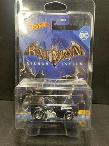 Hot Wheels 2021 DC Comics Batman ARKHAM ASYLUM BATMOBILE #3 1:64,New Sealed - Picture 1 of 2