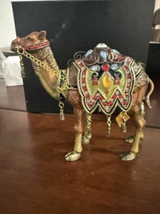 Kalifano CAMEL Figurine Keepsake Box Made With Crystals NEW - Picture 1 of 6