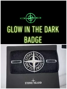 Rare Glow In The Dark Stone Island Original Badge + 2 Buttons + Rare Accessories - Picture 1 of 5