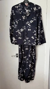 Stunning BNWT M&S Rosie Autograph navy print collared satin pyjamas - Picture 1 of 2