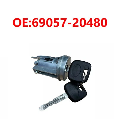 Fit Toyota CELICA ECHO Ignition Lock Cylinder W/ Two Keys 6905720480 - Imagem 1 de 4