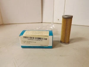 Kubota Fuel Filter Element 15231-43560 - Picture 1 of 8