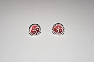 Bondage Emblem Dome Charm Ear Ring Earring Jewellery Dominant Submissive Sub Red - Picture 1 of 3