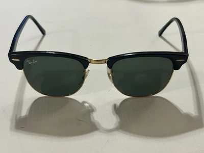 Gafas de sol Ray-Ban RB3016 Clubmaster W0365 negras doradas lentes rayadas Foto 1 de 4