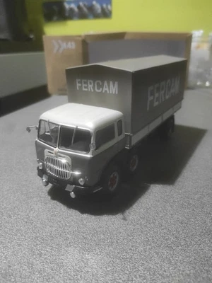 Camion d'epoca scala 1/43 - Immagine 1 di 4