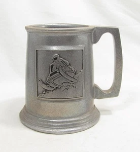 De colección John Deere Peltre Moto de Nieve Stein Tankard Paseo la Nueva Raza Taza ADV - Imagen 1 de 14
