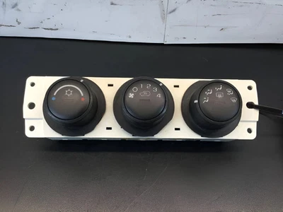 2006-2010 Hummer H3  AC Heater Climate Temperature Control Assembly OEM Foto 1 de 3