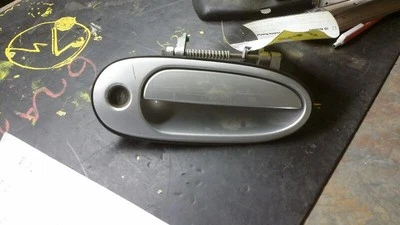 Manija exterior delantera derecha pasajero se adapta a 99-05 GRAND AM 138542 Foto 1 de 2