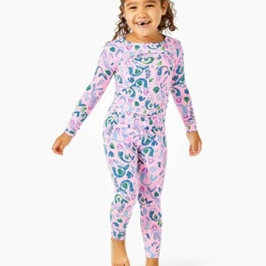NEW Lilly Pulitzer GIRLS SAMMY PAJAMA SET Pink Blossom Night Out Mermaid 12 - Picture 1 of 10