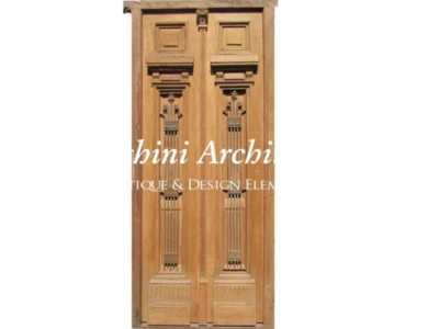 Puerta delantera antigua con plancha y persianas.  X1226 Foto 1 de 2