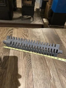 Harman 3-00-00208 15" Cast Iron Coal Stove Grate - Picture 1 of 3