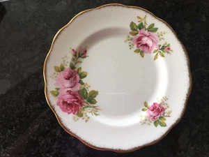 Vintage Royal Albert American Beauty Bone China Plate 8 inch England Pink Roses - Picture 1 of 1
