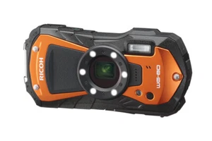 Fotocamera digitale impermeabile Ricoh WG80 + pacchetto accessori merce nuova WG-80 arancione - Foto 1 di 1