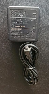 Véritable Olympus Adaptateur Secteur F2AC F-2AC-1A Chargeur - Photo 1 sur 3