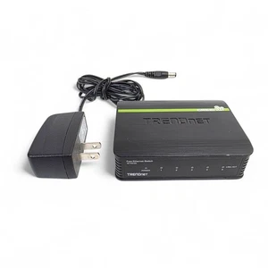 TRENDnet TE100-S5 GreenNet 5-Port Fast Ethernet Switch Network Adapter - Picture 1 of 3