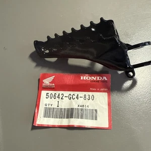 NOS Honda CR80 Footrest L/H 50642-GC4-830 NEW OEM - Picture 1 of 2