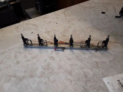 Fuel Rail with  Injectors 3.0L 6 Cylinder Fits 07-13 BMW 328i 480462 - Image 1 of 4