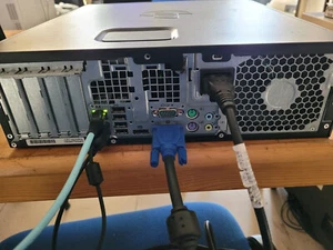 PC Bureau HP Compaq 8200 Elite SFF Ram 4 Go HDD 250 Go Windows 10 - Imagen 1 de 10
