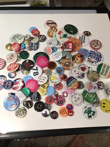 LOT OF BUTTONS VINTAGE AND NEW PLEASE SEE PICTURES  - Picture 1 of 8