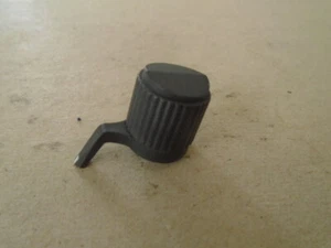 1 EA NOS CONTROL KNOB USED ON VARIOUS AIRCRAFT P/N: MS91528-1AA2B - Picture 1 of 5