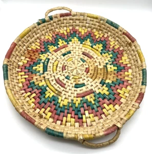 "Bandeja de cesta de paja de pastos marinos geométricos tejida a mano con asas amarillo azulado coral 14" - Imagen 1 de 5
