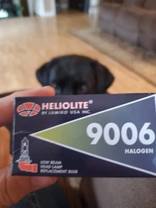 NIB HELIOLITE HEADLAMP BULBS 9006 - Picture 1 of 1