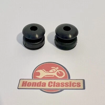 Honda XL100S XL125S XL185S Side Cover Rubber Grommet (Pair). 17245-369-000P - Изображение 1 из 2